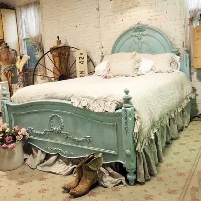 Shabby Chic Beds